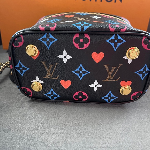 Louis Vuitton Vanity PM ❤️♠️Game On Collection♣️♥️ - Picture 5 of 10